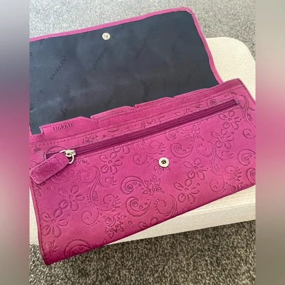 🔥 Clearance Sale - Leather Saddler travel clutch/purse - Picture 3 of 4